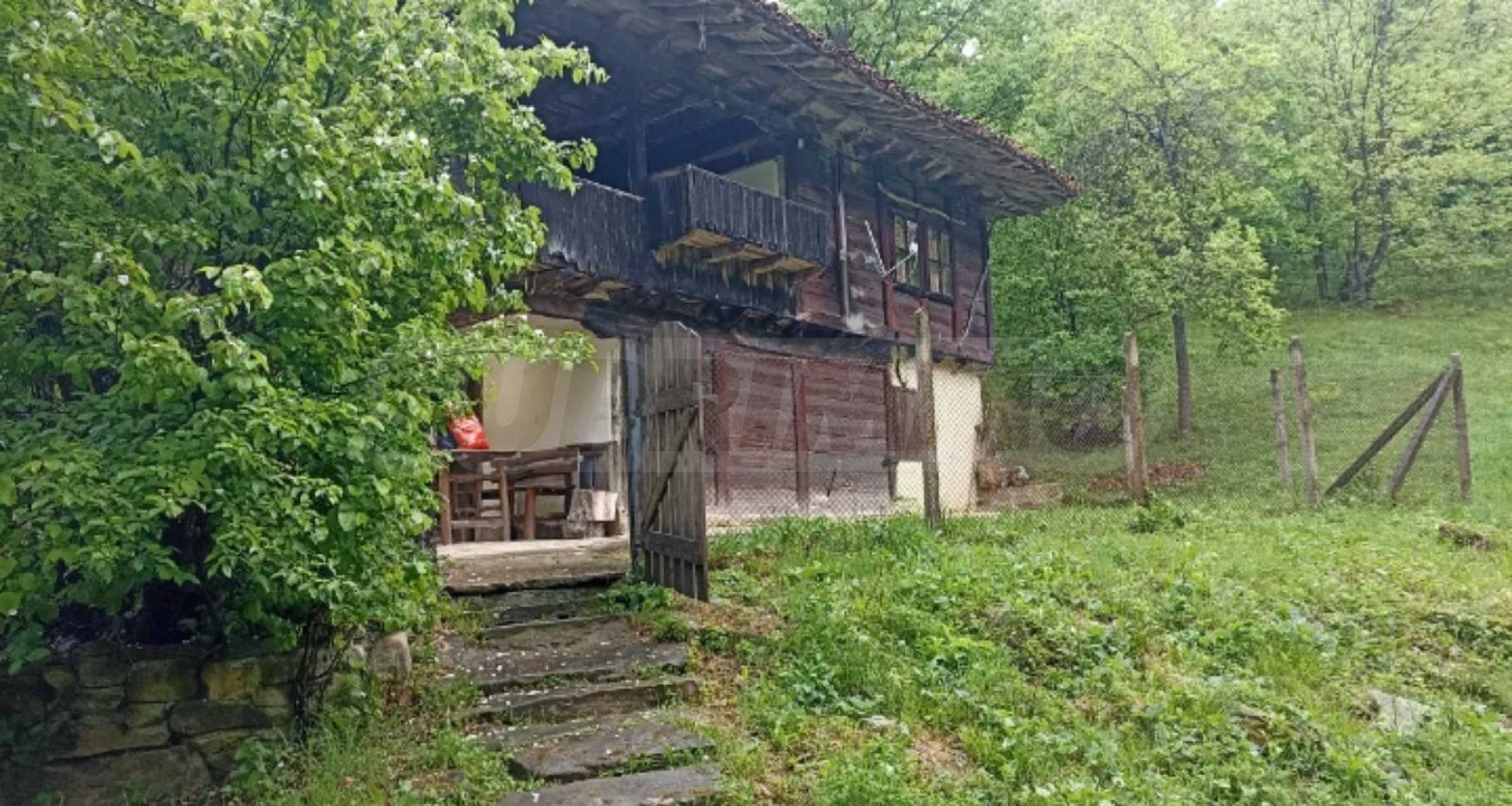 Reihenmittelhaus zum Kauf 105.000 € 5 Zimmer 160 m²<br/>Wohnfläche Elena