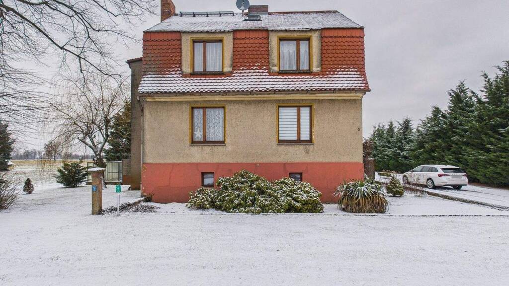 Haus zum Kauf 149.000 € 6 Zimmer 132 m² 10.426 m² Grundstück Jänschwalde 03197