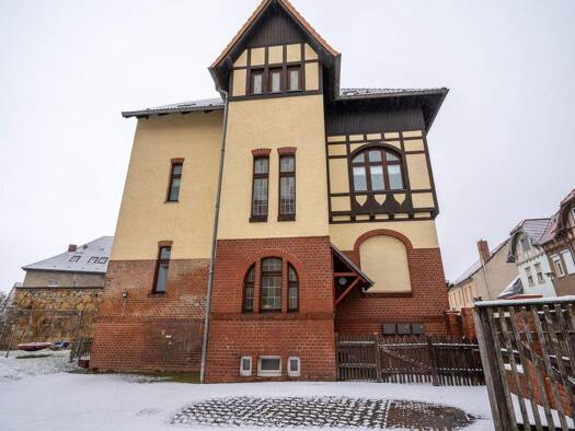 Haus zum Kauf 252.300 € 11 Zimmer 307 m² 536 m² Grundstück Ballenstedt Ballenstedt 06493