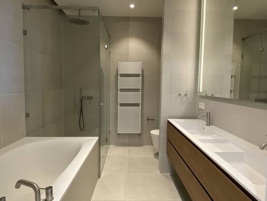 Wohnung zur Miete - Erstbezug 2.890 € 3 Zimmer 103 m² frei ab sofort Innenstadt Frankfurt 60311