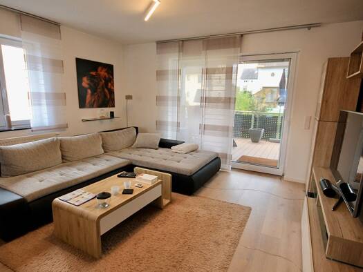 Wohnung zur Miete 1.359 € 3,5 Zimmer 100 m² Geschoss 1/3 frei ab 01.05.2026 Goldbach 63773