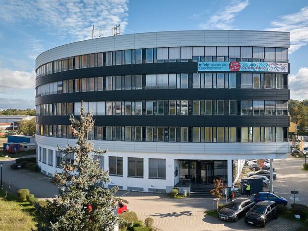 Garage zur Miete 30 € Werner-Heisenberg-Straße 2 Neu-Isenburg Neu-Isenburg 63263
