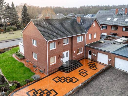 Mehrfamilienhaus zum Kauf 449.000 € 10 Zimmer 295,7 m² 839 m² Grundstück Neustadt Quakenbrück 49610