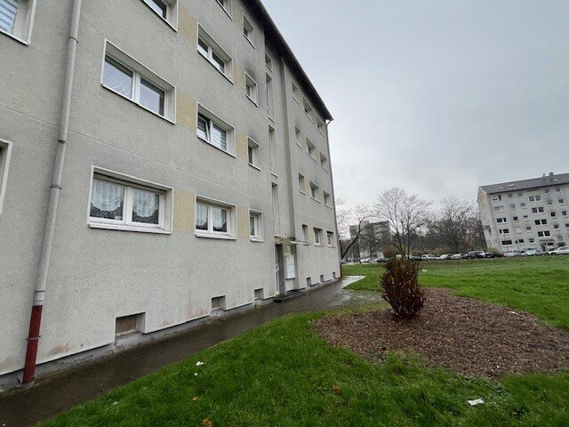 Wohnung zur Miete 406 € 2 Zimmer 62,5 m²<br/>Wohnfläche 3.<br/>Geschoss Lindenallee 10 Rheinhausen - Mitte Duisburg 47226