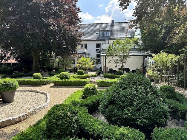 Mehrfamilienhaus zum Kauf 769.000 € 9 Zimmer 279 m² 1.550 m² Grundstück Kleingladbach Hückelhoven 41836