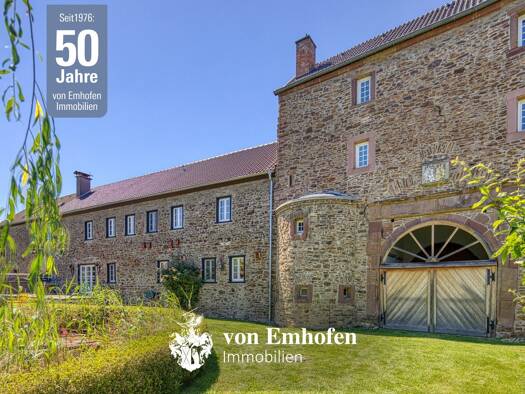 Schloss zum Kauf 1.350.000 € 8 Zimmer 451 m² 8.223 m² Grundstück Kuchenheim Euskirchen 53881