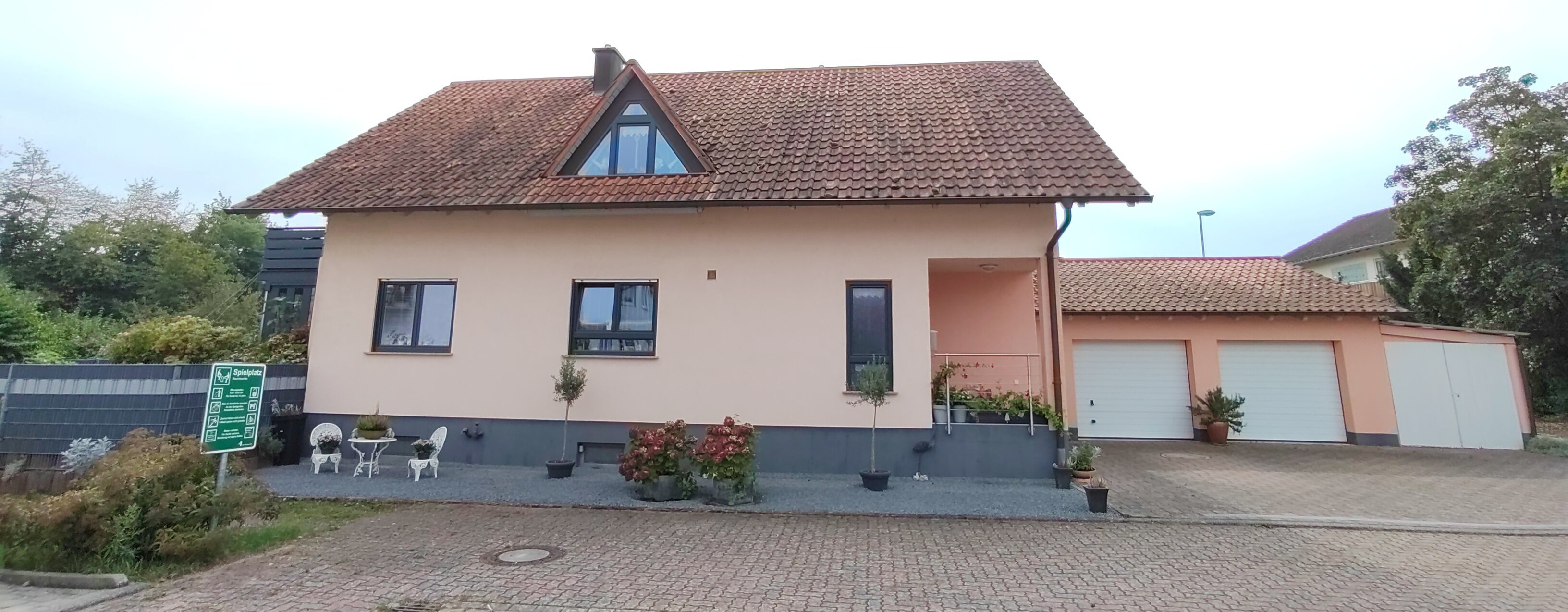 Einfamilienhaus zum Kauf provisionsfrei 595.000 € 7 Zimmer 220 m²<br/>Wohnfläche 540 m²<br/>Grundstück Nachtweide 13 Winden 76872