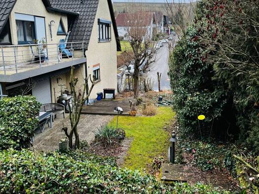 Einfamilienhaus zum Kauf provisionsfrei 598.000 € 7,5 Zimmer 270 m² Theilheim 97288
