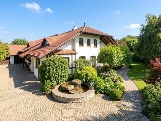 Villa zum Kauf 2.800.000 € 10 Zimmer 550 m² 2.600 m² Grundstück Weißenburg Weißenburg i. Bay. 91781