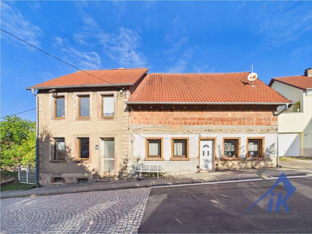 Doppelhaushälfte zum Kauf 95.000 € 6 Zimmer 150 m² 369 m² Grundstück Rubenheim Gersheim 66453