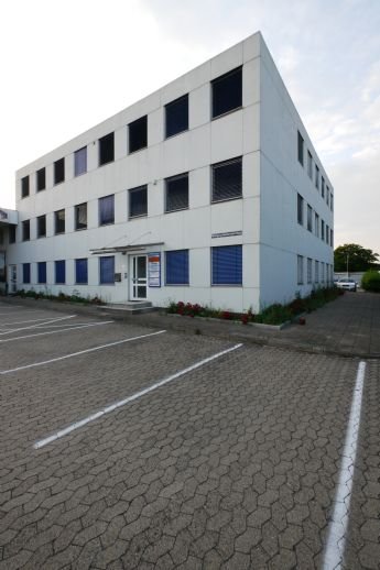 Bürofläche zur Miete provisionsfrei 334,6 m²<br/>Bürofläche Hansestraße 74e Hafen Braunschweig 38112