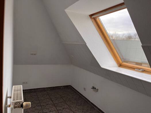 Wohnung zur Miete 500 € 2,5 Zimmer 81,9 m² 2. Geschoss frei ab sofort Alte Landstraße 46 Retzen Bad Salzuflen 32108