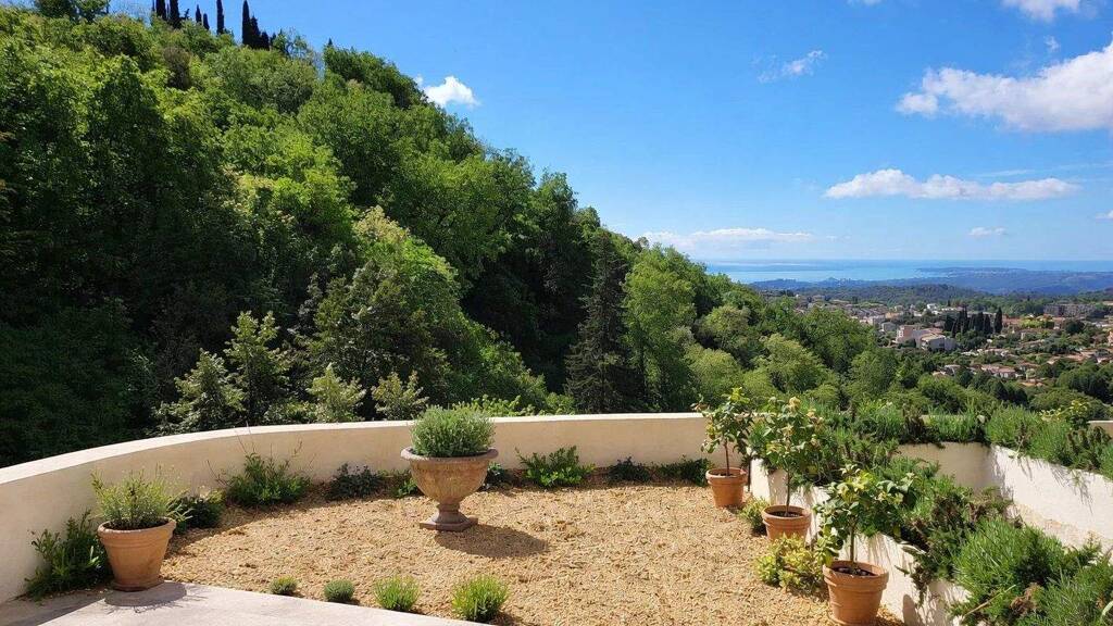 Einfamilienhaus zum Kauf 1.995.000 € 8 Zimmer 249,2 m² 3.000 m² Grundstück VENCE 06140