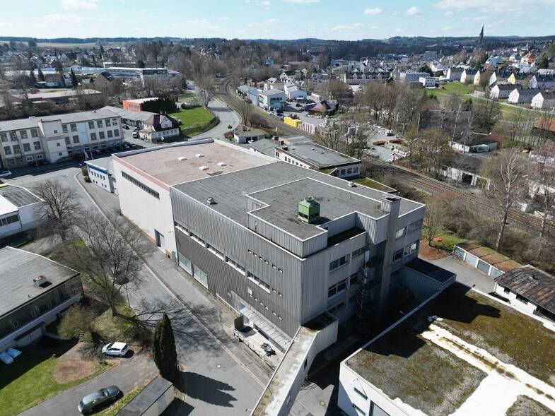 Produktionshalle zum Kauf 3.500.000 € 13.000 m² Lagerfläche Münchberg Münchberg 95213