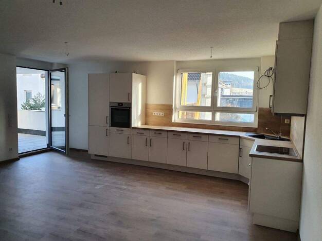 Wohnung zur Miete 950 € 3 Zimmer 93 m² 1. Geschoss frei ab sofort In Göhren Tuttlingen Tuttlingen 78532
