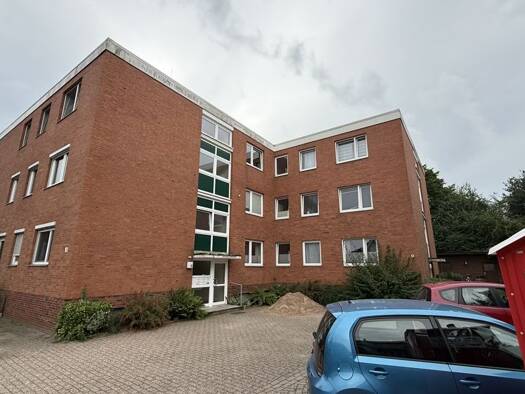 Wohnung zum Kauf 97.000 € 2 Zimmer 53,2 m² 3. Geschoss Varel Varel 26316