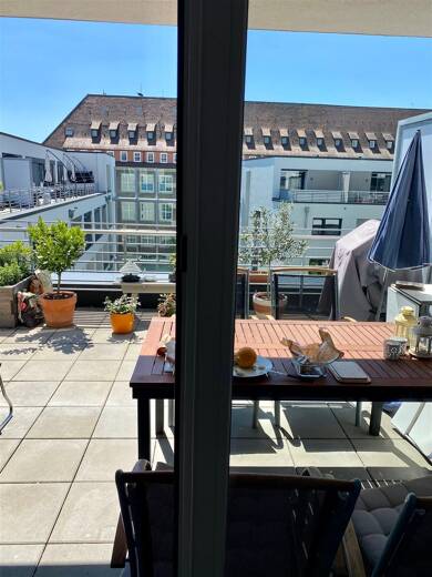 Wohnung zur Miete 1.450 € 3 Zimmer 90 m² 4. Geschoss frei ab 01.08.2025 Rathausplatz Erlangen 91052