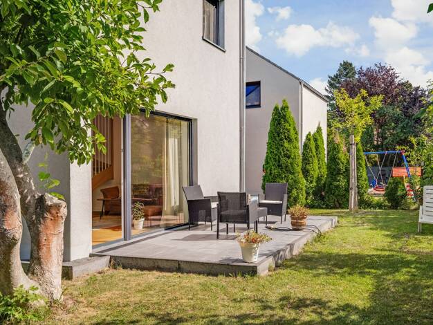 Einfamilienhaus zum Kauf 679.000 € 5 Zimmer 140 m² 330 m² Grundstück Buckow Neukölln 12349