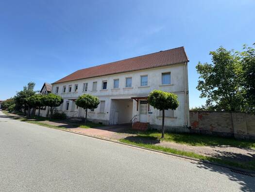 Mehrfamilienhaus zum Kauf 185.000 € 16 Zimmer 387 m² 2.902 m² Grundstück Beese Kalbe (Milde) 39624