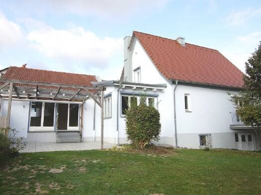 Einfamilienhaus zur Miete 1.290 € 4 Zimmer 158,8 m² 545 m² Grundstück Bogen Bogen 94327