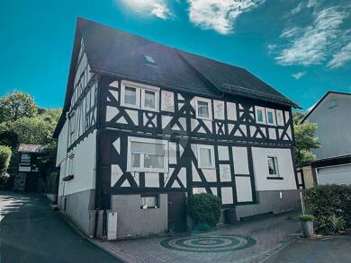 Einfamilienhaus zum Kauf 7 Zimmer 186 m² 665 m² Grundstück Eiershausen Eschenburg 35713