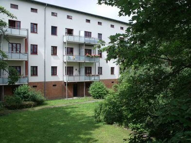 Wohnung zur Miete 303 € 2 Zimmer 46,6 m² 2. Geschoss frei ab 30.05.2025 Brändströmweg 1 Siedlung Cracau Magdeburg 39114