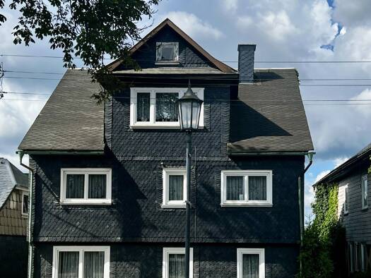 Haus zum Kauf 47.900 € 7 Zimmer 194 m² 493 m² Grundstück Gillersdorf 98701