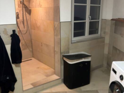 Wohnung zur Miete 850 € 3 Zimmer 73 m² 1. Geschoss frei ab sofort Schwabach 91126