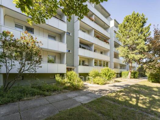 Wohnung zur Miete 424 € 3 Zimmer 61,9 m² 4. Geschoss frei ab 16.01.2027 Weißdornstraße 48 Grünau-Ost West 04209