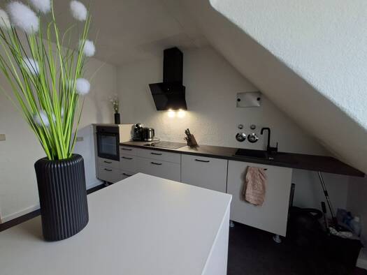 Wohnung zur Miete 600 € 3 Zimmer 52 m² Geschoss 4/5 frei ab sofort Clara-Zetkin-Straße 2 Ronneburg Ronneburg 07580