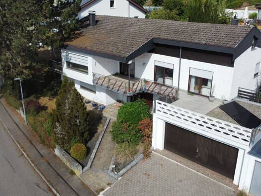Haus zum Kauf 399.000 € 7 Zimmer 208 m² 647 m² Grundstück Herbrechtingen Herbrechtingen 89542