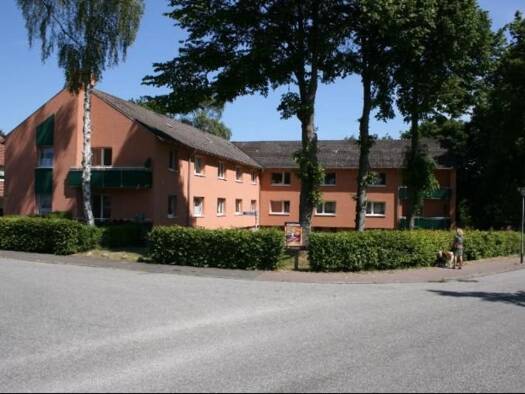 Wohnung zur Miete 315 € 1 Zimmer 29,2 m² frei ab sofort Neustadt Neustadt in Holstein 23730