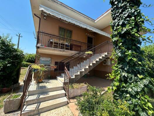 Einfamilienhaus zum Kauf 398.000 € 6 Zimmer 180 m² 550 m² Grundstück frei ab sofort Sona 37060