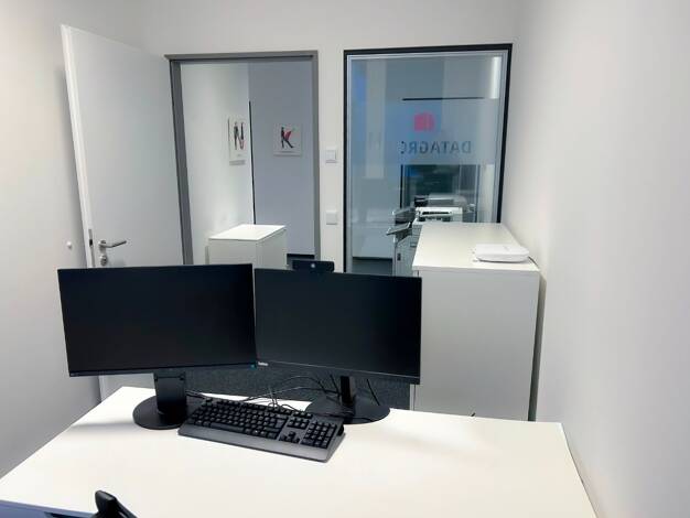 Bürofläche zur Miete provisionsfrei 600 € 14 m² Bürofläche Siemensstraße Neu-Isenburg Neu-Isenburg 63263