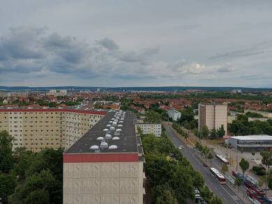 Wohnung zur Miete 662 € 2 Zimmer 54 m² Geschoss 15/15 frei ab 01.09.2025 Erfurt 99089