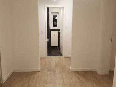 Studio zur Miete 770 € 3,5 Zimmer 102 m² Geschoss 2/3 frei ab sofort Haselmühl Kümmersbruck 92245