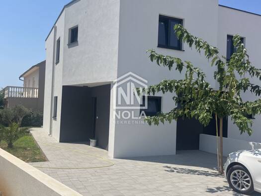Doppelhaushälfte zum Kauf 345.000 € 4 Zimmer 125 m² Grundstück Vodice 22211