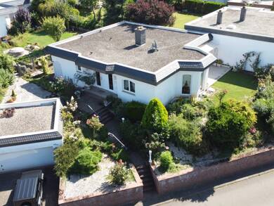 Bungalow zum Kauf 395.000 € 3 Zimmer 130 m² 593 m² Grundstück Trier-Ruwer 54292