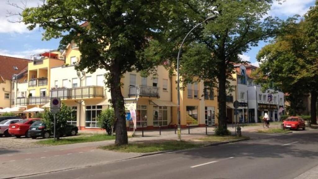 Wohnung zur Miete 1.073 € 3 Zimmer 75 m² 1. Geschoss frei ab sofort Berliner Straße 57a Hohen Neuendorf 16540