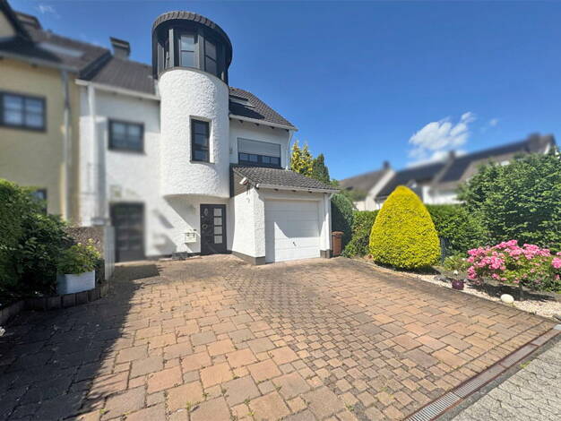 Haus zur Miete 2.000 € 6 Zimmer 238 m² 263 m² Grundstück Meckenheim Meckenheim 53340