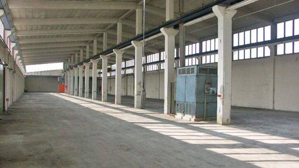 Lagerhalle zur Miete 4,80 € 2.080 m² Lagerfläche Lechhausen Augsburg 86165