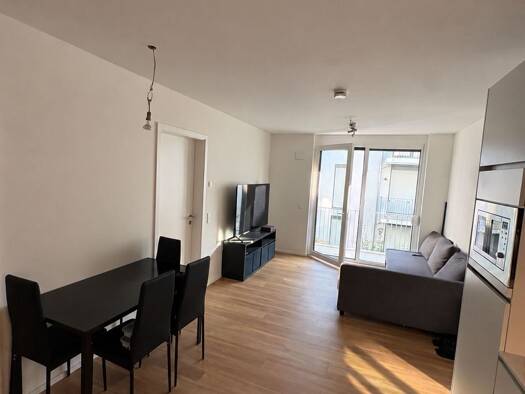 Wohnung zur Miete 925 € 2 Zimmer 42 m² Geschoss 1/2 frei ab 01.01.2027 Schwaig Oberding 85445