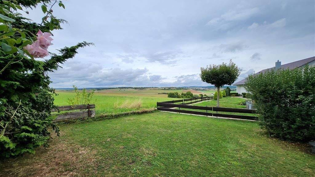 Einfamilienhaus zum Kauf 399.000 € 5 Zimmer 200 m² 806 m² Grundstück frei ab sofort Burgberg Giengen an der Brenz 89537