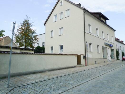 Wohnung zur Miete 295 € 2 Zimmer 40 m² 1. Geschoss frei ab sofort Kirchstr. 2 Waldmünchen 93449