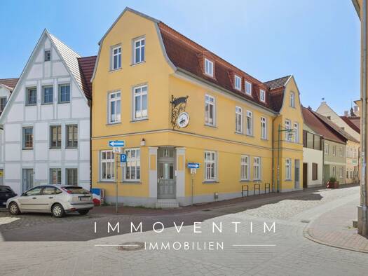 Mehrfamilienhaus zum Kauf 539.000 € 12 Zimmer 357,1 m² 402 m² Grundstück Güstrow Güstrow 18273