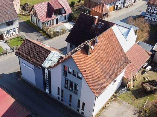Haus zum Kauf provisionsfrei 279.000 € 10 Zimmer 300 m² 499 m² Grundstück Leutersdorf b Meiningen 98617