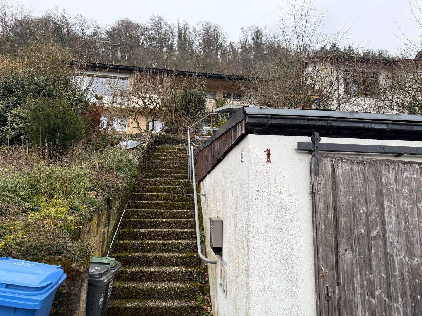 Immobilie in Haßmersheim - Zweifamilien-Künstlerhaus mit Panoramablick  - Bild 0