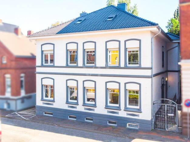 Mehrfamilienhaus zum Kauf 449.990 € 14 Zimmer 320 m² 499 m² Grundstück Stadtzentrum Emden 26721