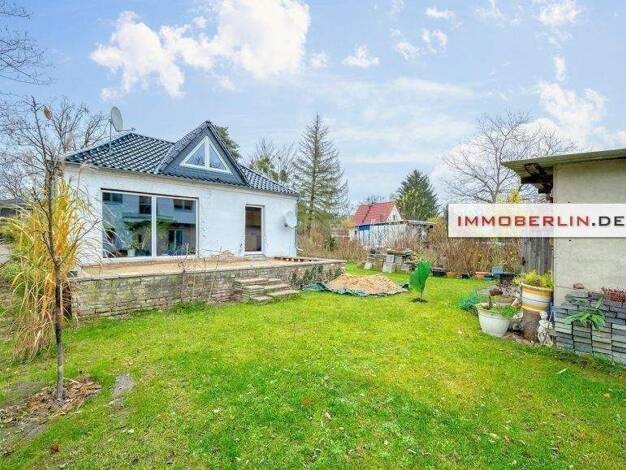 Einfamilienhaus zum Kauf 415.000 € 2 Zimmer 65 m² 835 m² Grundstück frei ab sofort Falkensee 14612