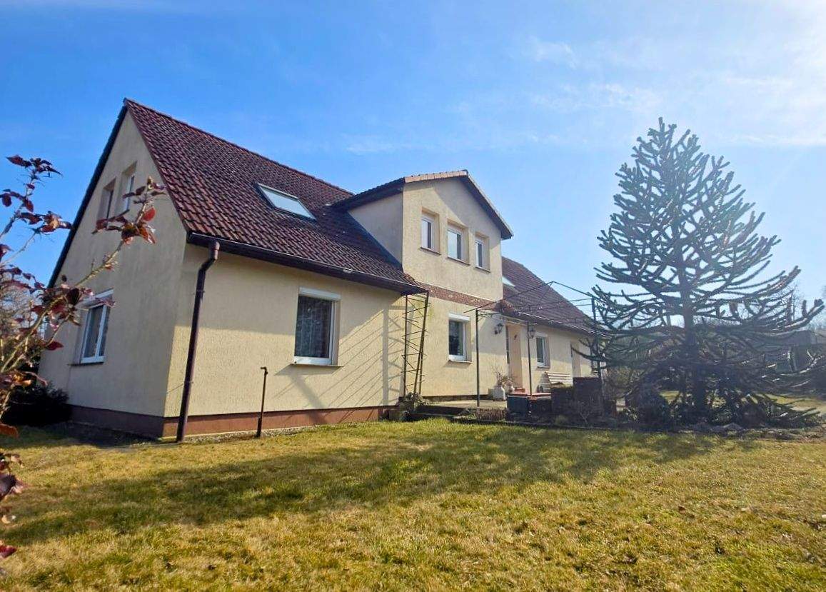 Immobilie in Woldegk - Großzügiges Bauernhaus mit Ausbaureserve in 17348 Georginenau - Bild 0